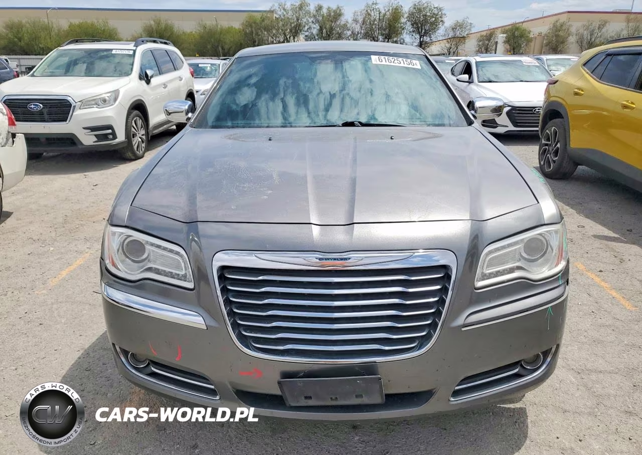 2011 Chrysler 300 Limited VIN:2C3CA5CGXBH559252 - 5