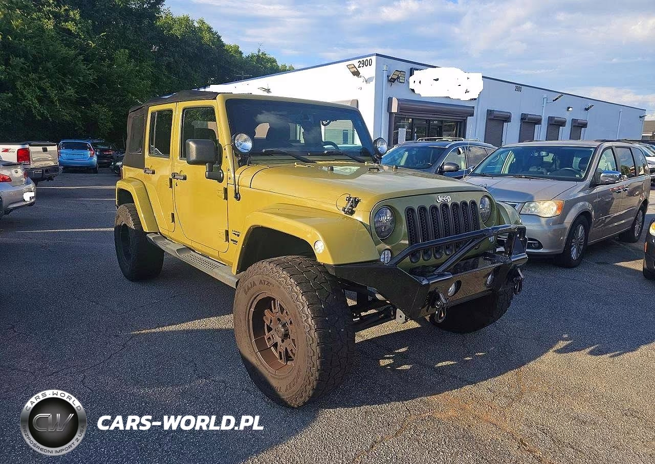 2013 Jeep Wrangler Unlimited Sahara – zdjęcie 1 z 10