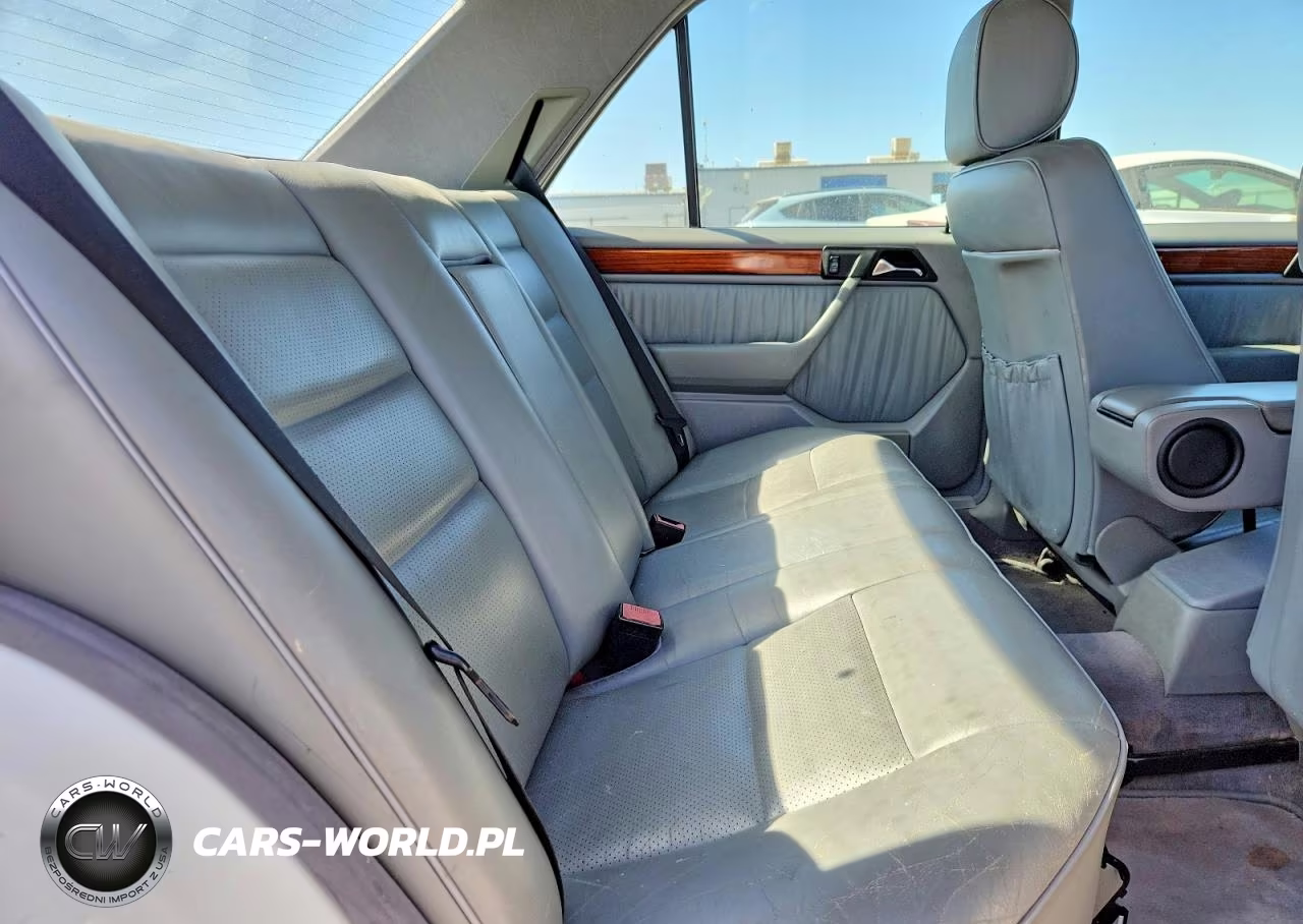 1994 Mercedes-Benz E 320 VIN:WDBEA32E2RC125900 - 10