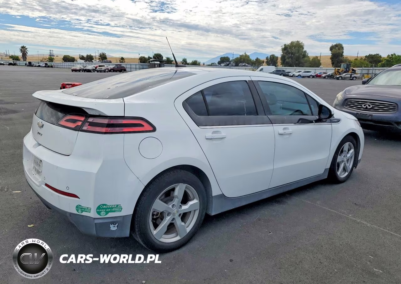 2013 Chevrolet Volt VIN:1G1RH6E41DU148597 - 3
