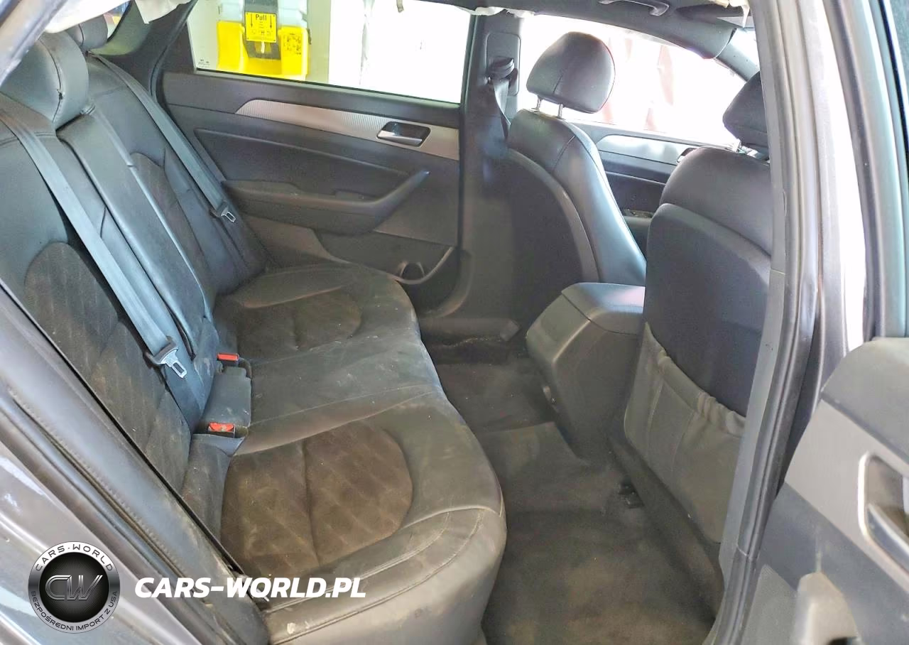 2018 Hyundai Sonata Sport 2.0T VIN:5NPE34AB8JH628817 - 10