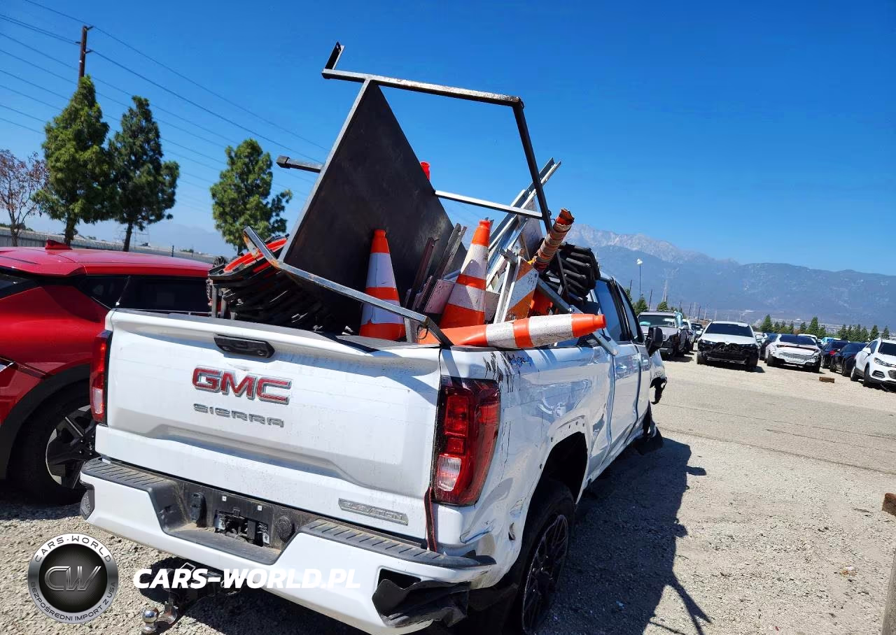 2025 GMC Sierra K1500 Elevation VIN:1GTUUCED9SZ171752 - 3
