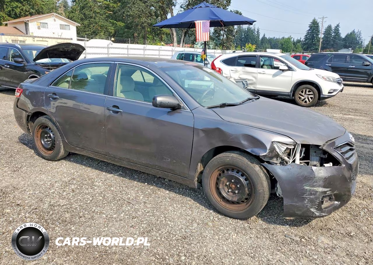 2010 Toyota Camry Le VIN:JTNBF3EK8A3004456 - 4