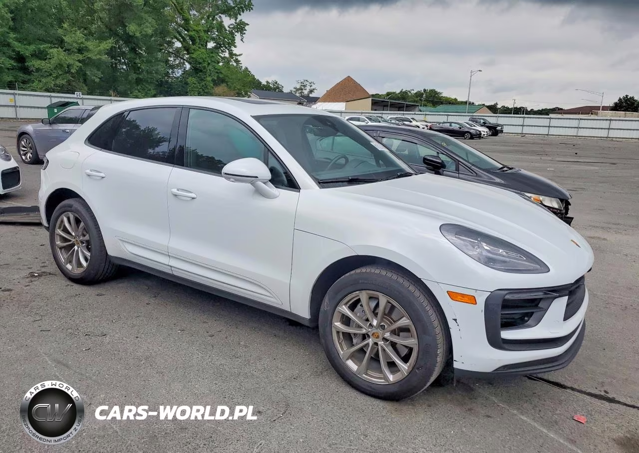 2023 Porsche Macan Base VIN:WP1AA2A58PLB13032 - 4