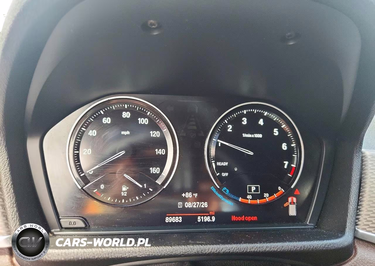 2018 BMW X2 xDrive28I VIN:WBXYJ5C3XJEF74604 - 9