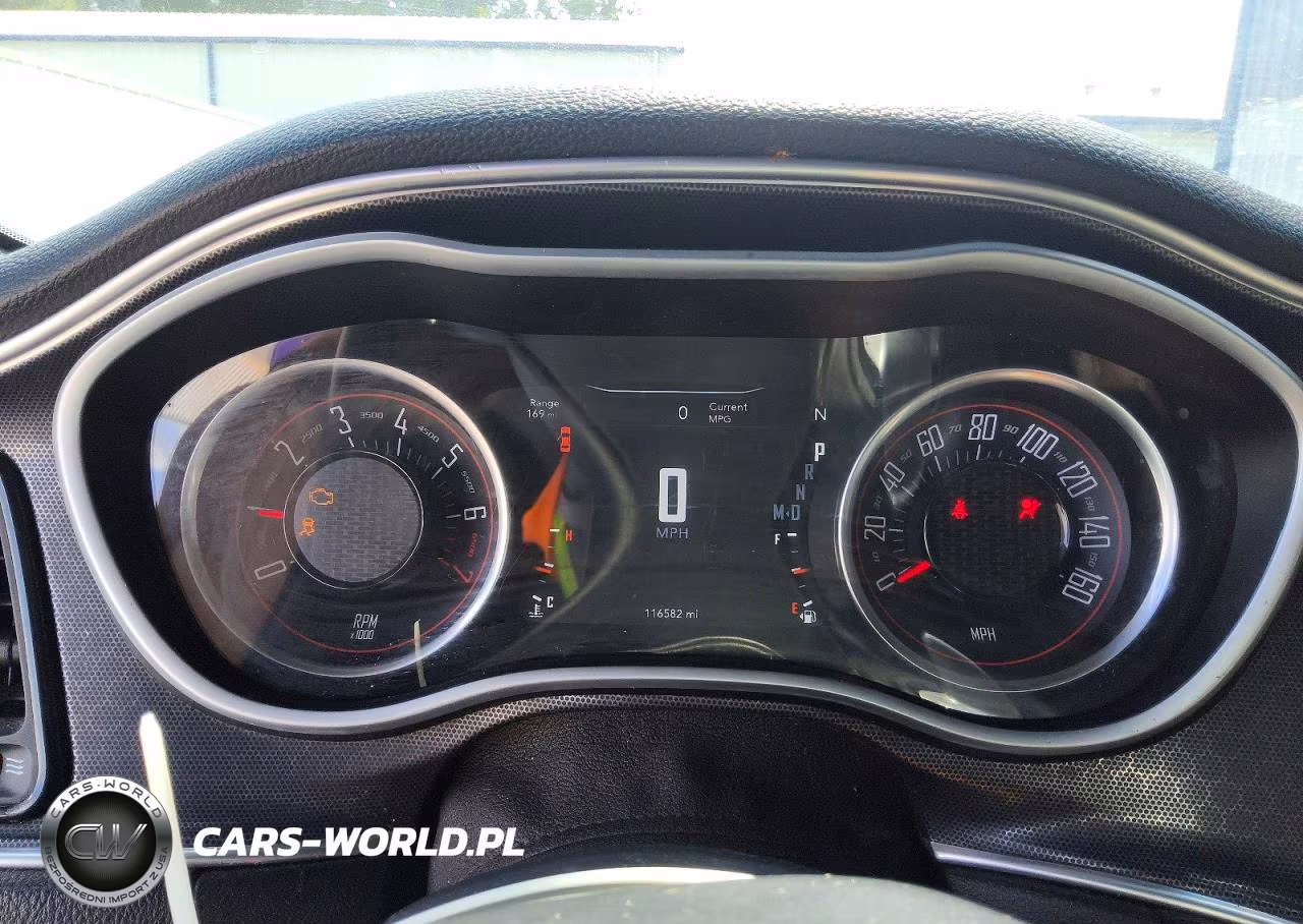 2018 Dodge Challenger Gt VIN:2C3CDZGG9JH306110 - 9