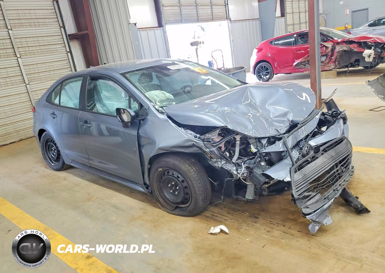 2026 Toyota Corolla Le VIN:5YFB4MDE2TP412974 - 4