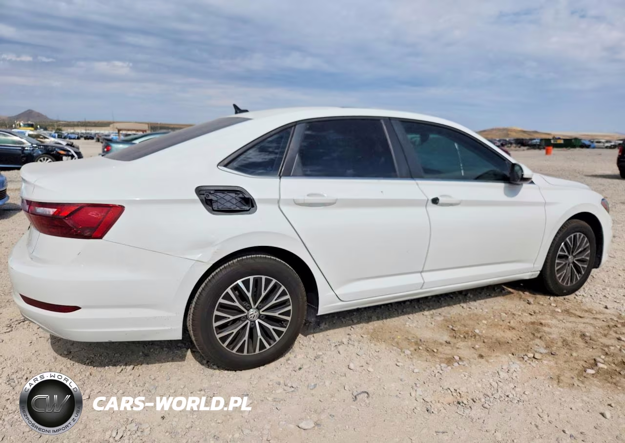 2020 Volkswagen Jetta S VIN:3VWCB7BU5LM018637 - 3