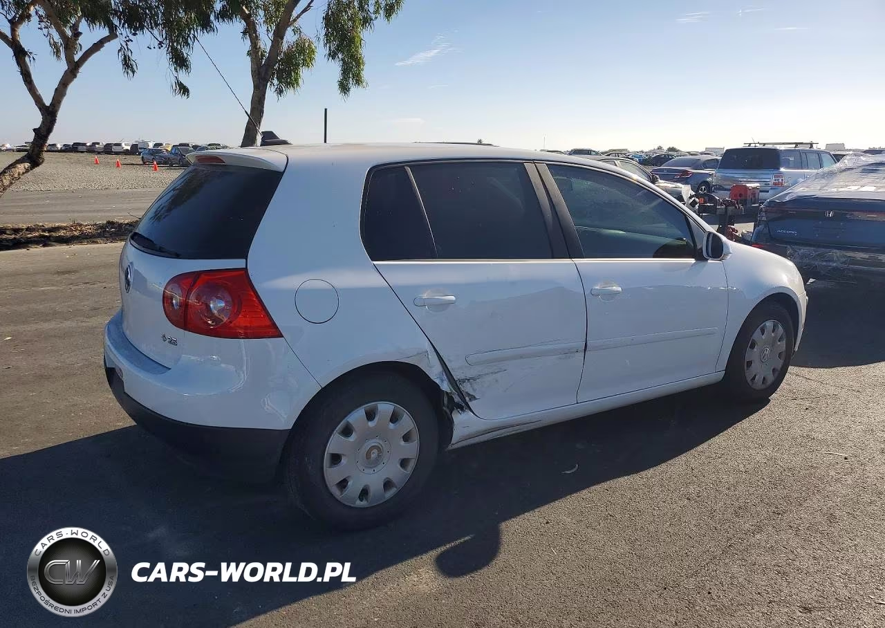 2009 Volkswagen Rabbit VIN:WVWDB71K89W130705 - 3