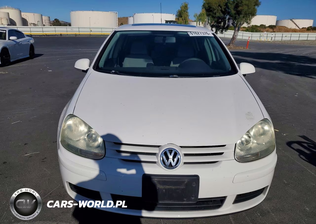 2009 Volkswagen Rabbit VIN:WVWDB71K89W130705 - 5