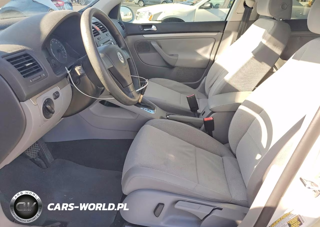 2009 Volkswagen Rabbit VIN:WVWDB71K89W130705 - 7