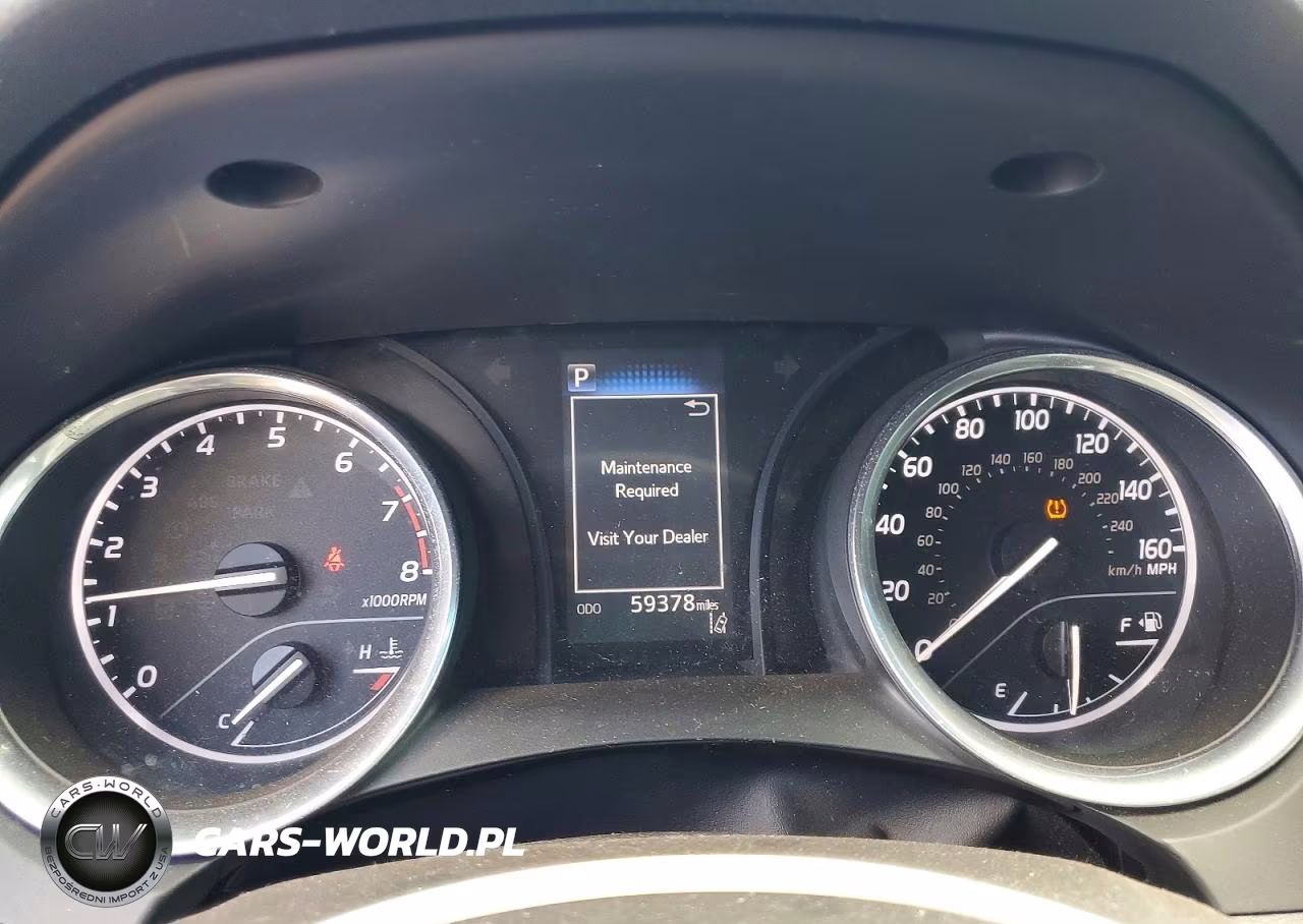 2018 Toyota Camry L VIN:4T1B11HK8JU028670 - 9