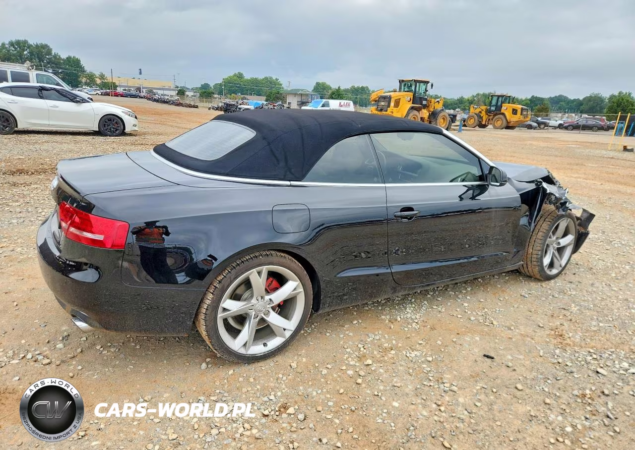 2012 Audi A5 Premium Plus VIN:WAULFAFH3CN000819 - 3