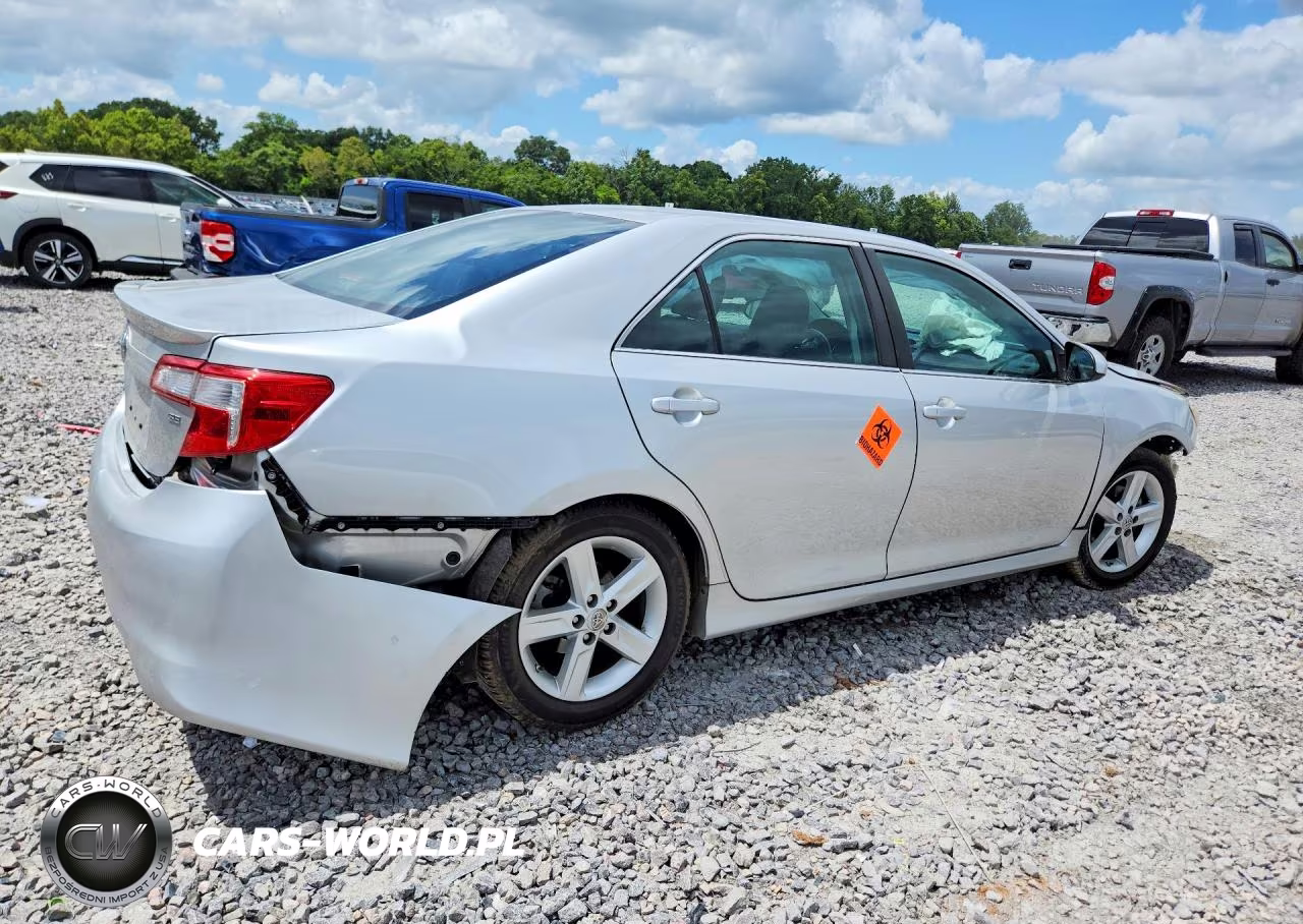 2013 Toyota Camry L VIN:4T1BF1FK1DU206007 - 3