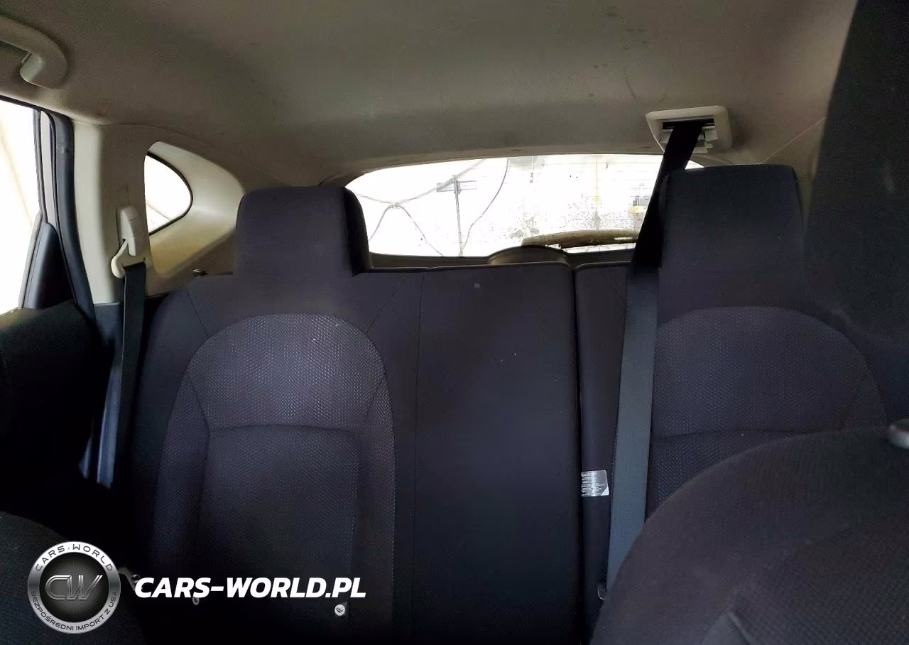 2011 Nissan Rogue S VIN:JN8AS5MV4BW688655 - 10