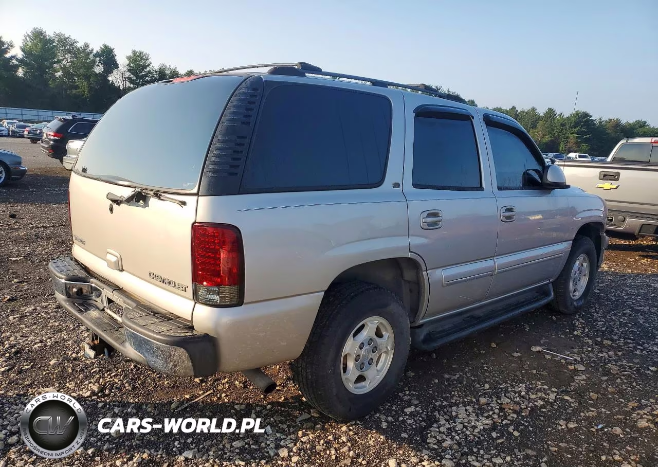 2004 Chevrolet Tahoe K1500 VIN:1GNEK13Z74R120256 - 3