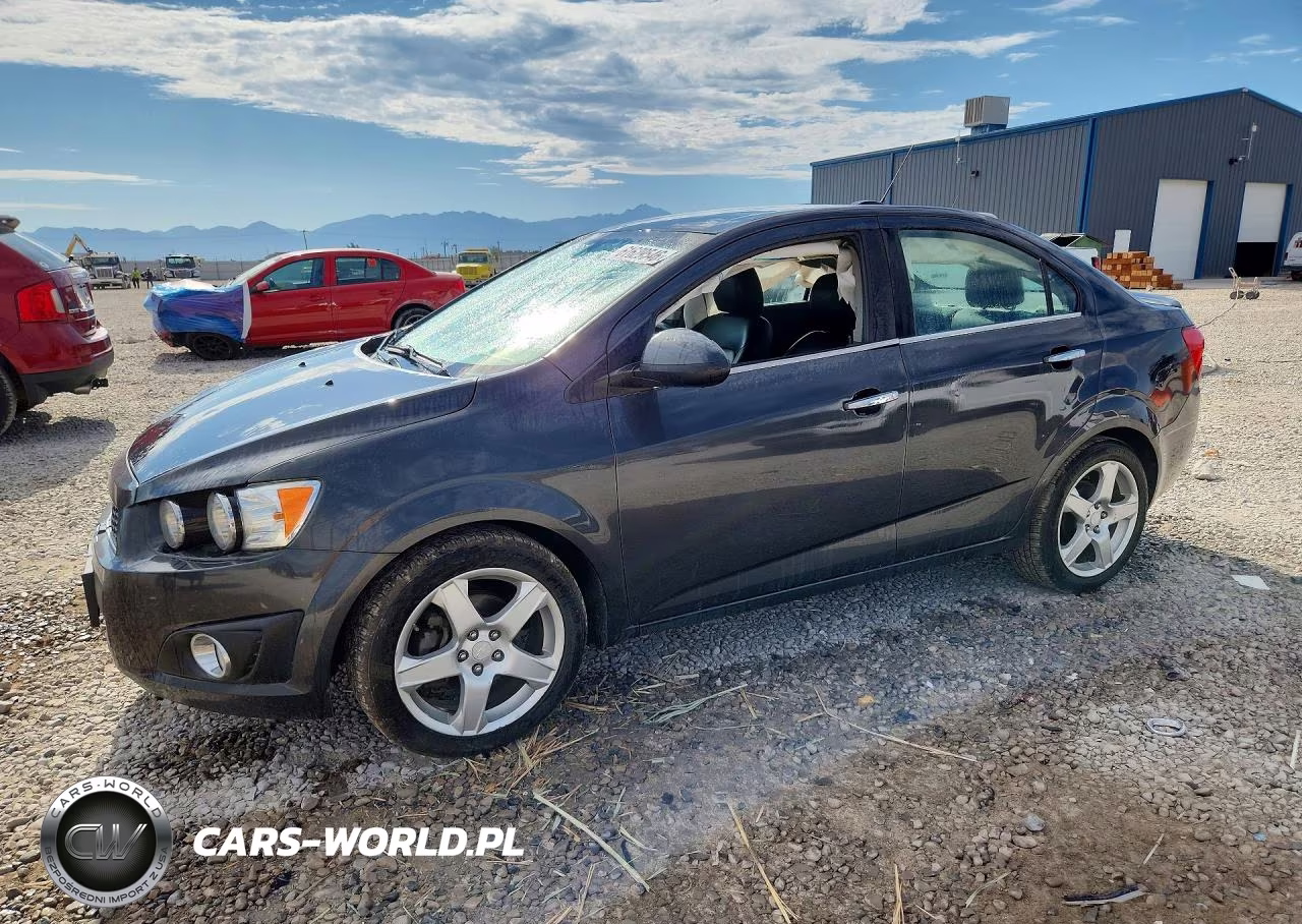 2016 Chevrolet Sonic Ltz – zdjęcie 1 z 12