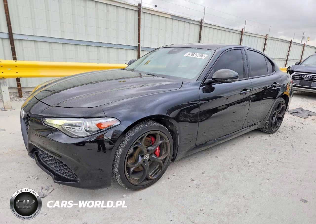 2019 Alfa Romeo Giulia Ti VIN:ZARFANBN9K7606667 - 1