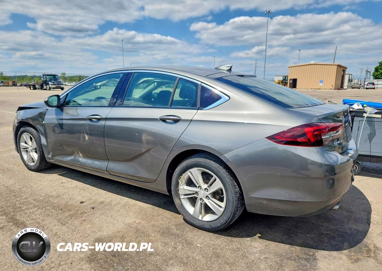 2018 Buick Regal Preferred VIN:W04GL6SX1J1142625 - 2