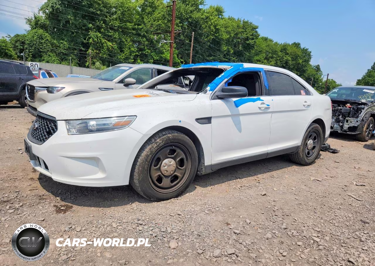 2013 Ford Taurus Police Interceptor – zdjęcie 1 z 13