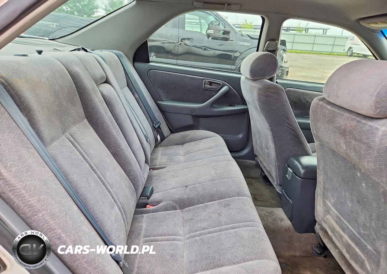1999 Toyota Camry Le VIN:JT2BG22K5X0309285 - 10