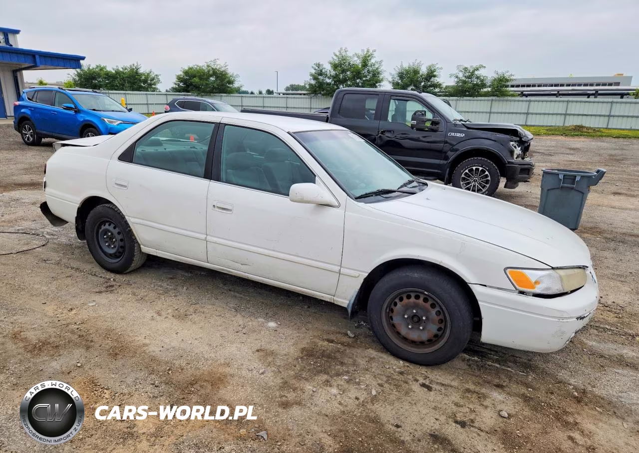 1999 Toyota Camry Le VIN:JT2BG22K5X0309285 - 4