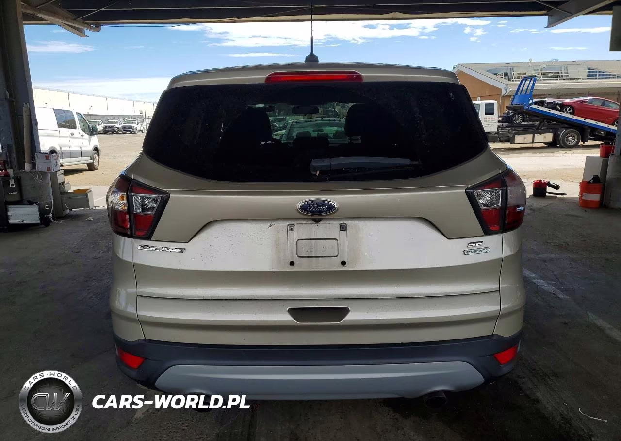 2017 Ford Escape Se VIN:1FMCU0GD1HUA54692 - 6