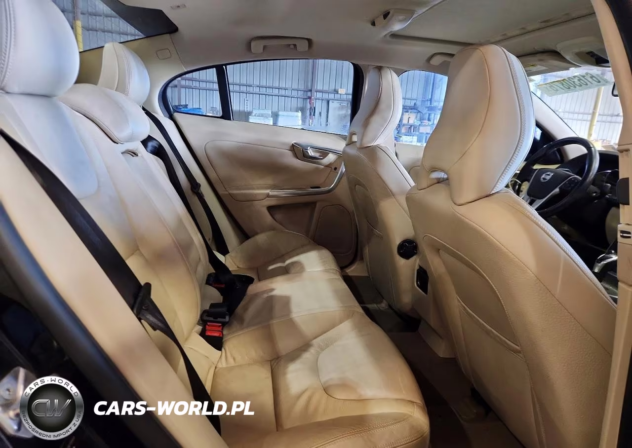 2014 Volvo S60 T5 VIN:YV1612FS9E1285854 - 10