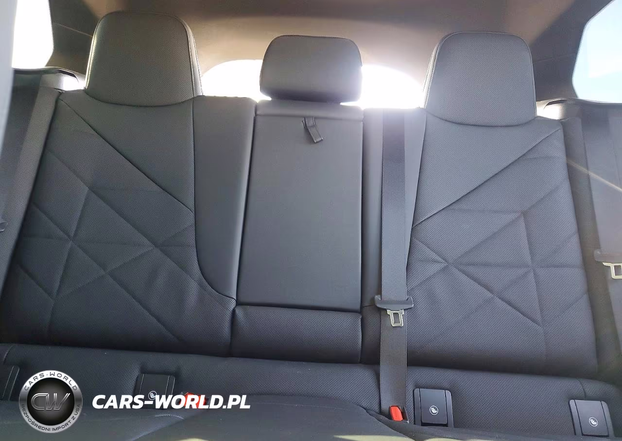 2024 BMW Ix xDrive50 VIN:WB523CF0XRCR01716 - 10