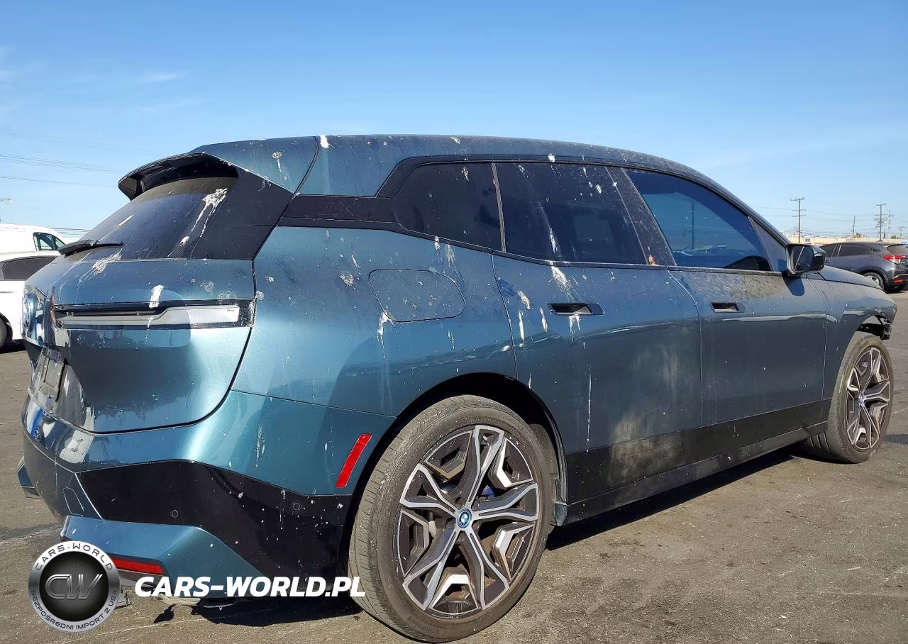 2024 BMW Ix xDrive50 VIN:WB523CF0XRCR01716 - 3