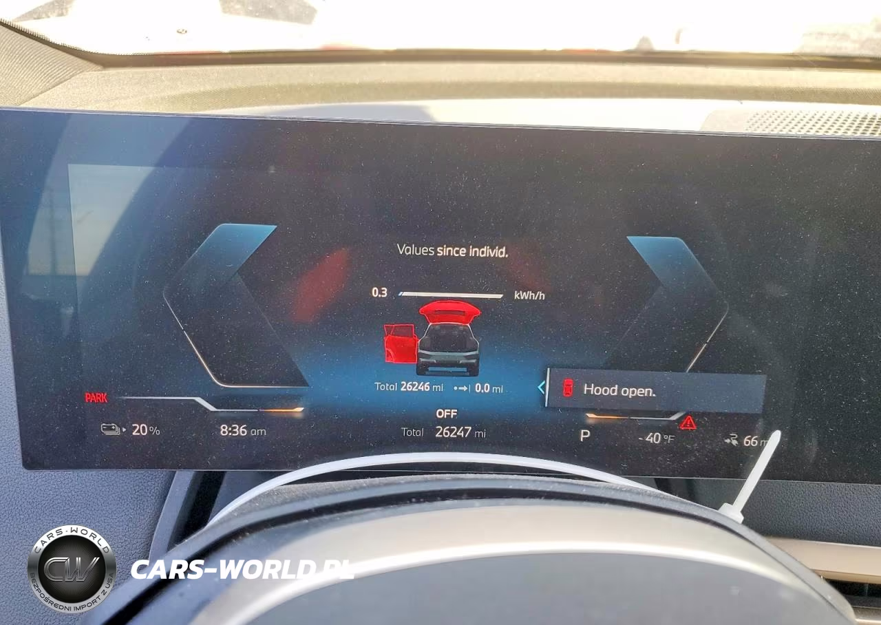 2024 BMW Ix xDrive50 VIN:WB523CF0XRCR01716 - 9