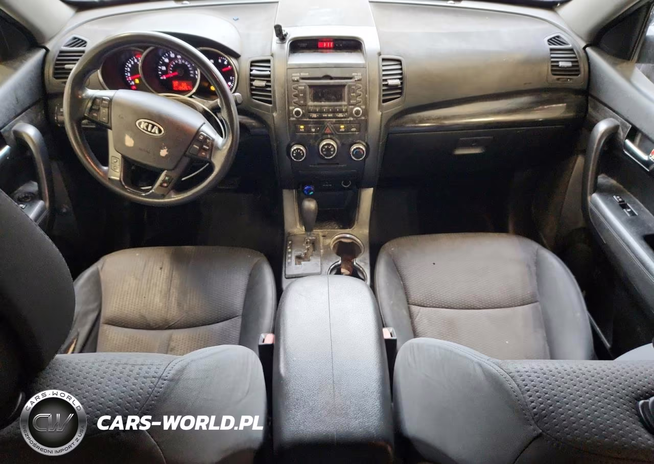 2013 Kia Sorento Lx VIN:5XYKT4A13DG316412 - 8