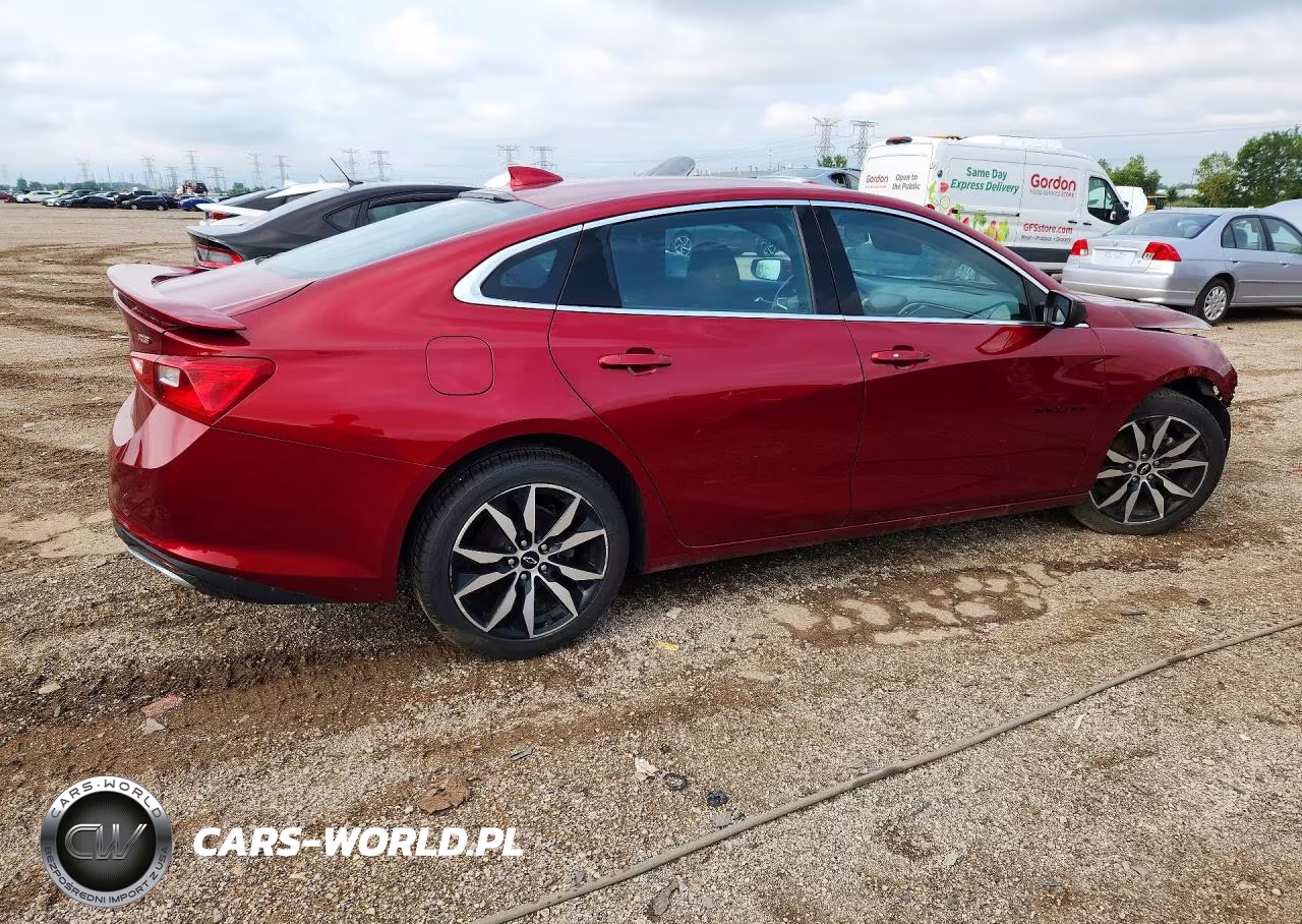 2021 Chevrolet Malibu Rs VIN:1G1ZG5ST9MF066730 - 3