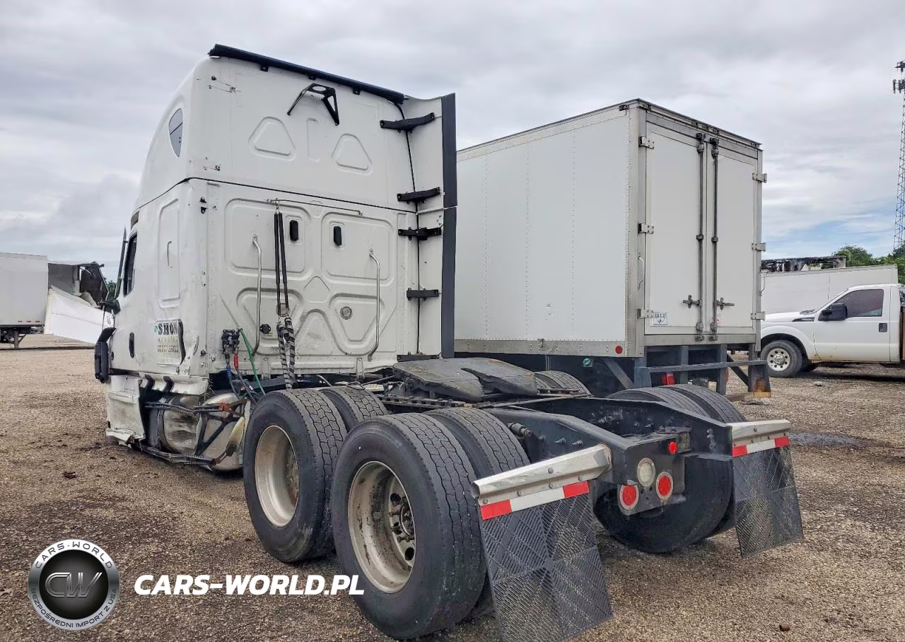 2022 Freightliner Cascadia 126 Semi Truck VIN:1FUJHHDR8NLNC0185 - 3