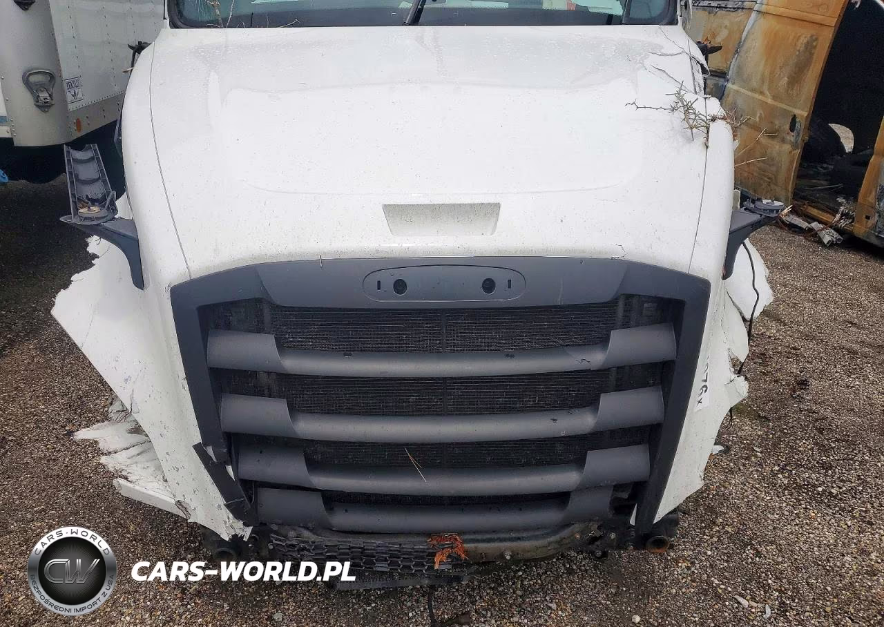 2022 Freightliner Cascadia 126 Semi Truck VIN:1FUJHHDR8NLNC0185 - 7