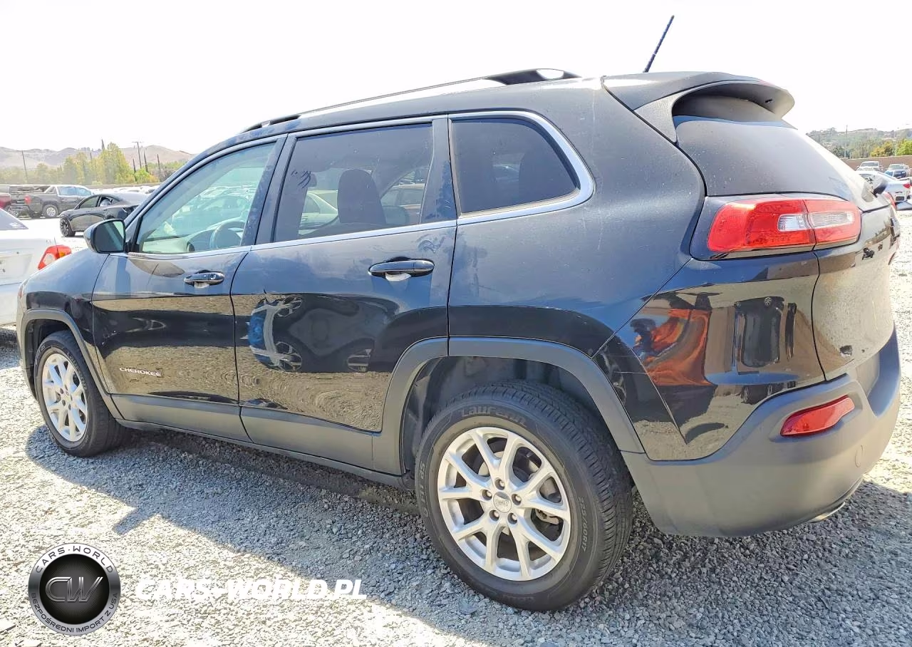 2014 Jeep Cherokee Latitude VIN:1C4PJLCB7EW154641 - 2
