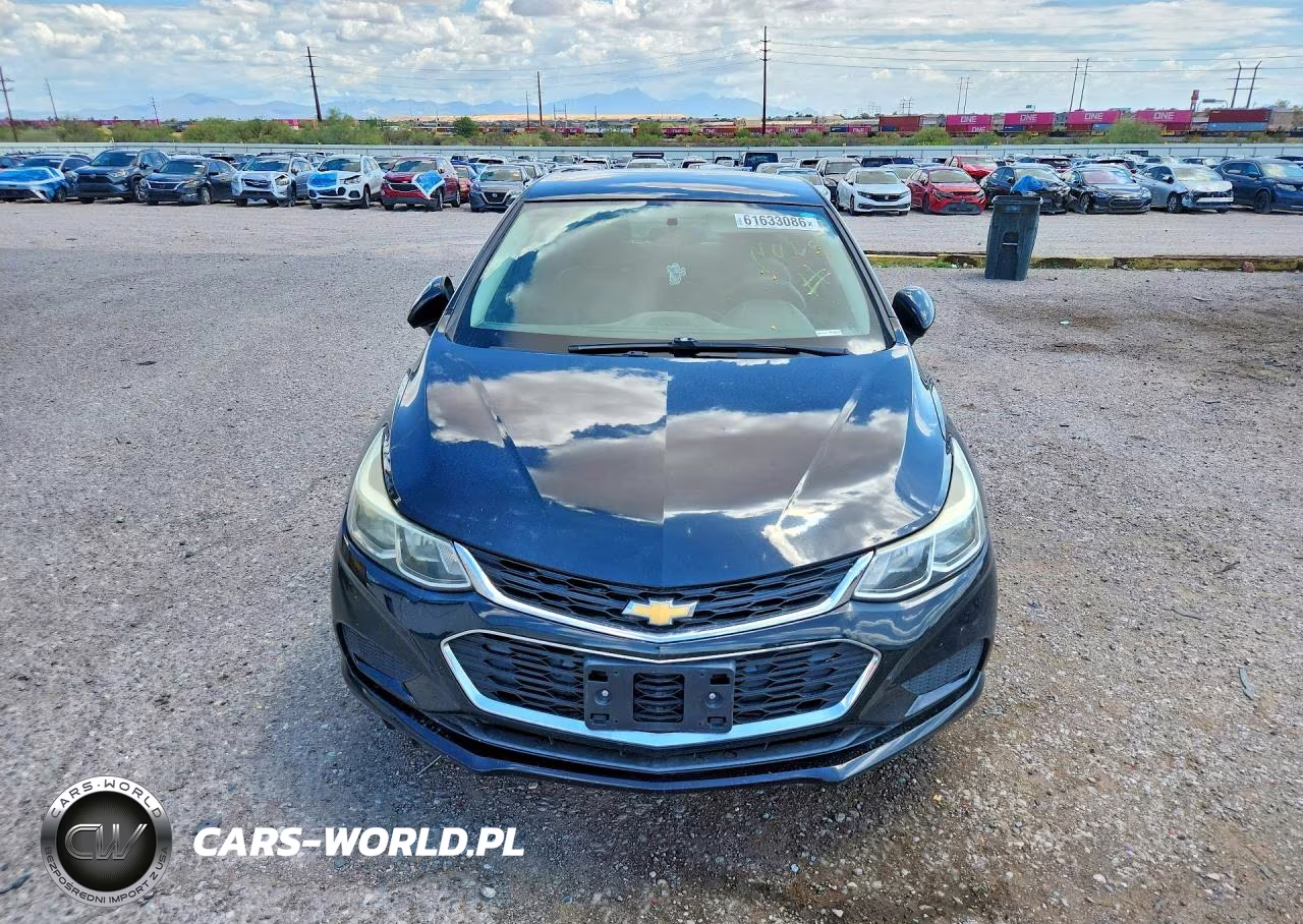 2017 Chevrolet Cruze Ls VIN:1G1BC5SM8H7163763 - 5