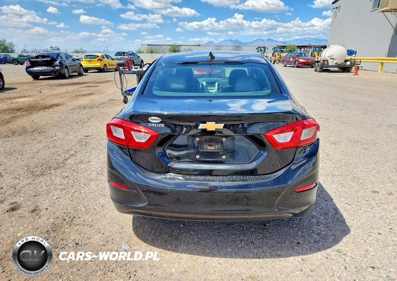 2017 Chevrolet Cruze Ls VIN:1G1BC5SM8H7163763 - 6