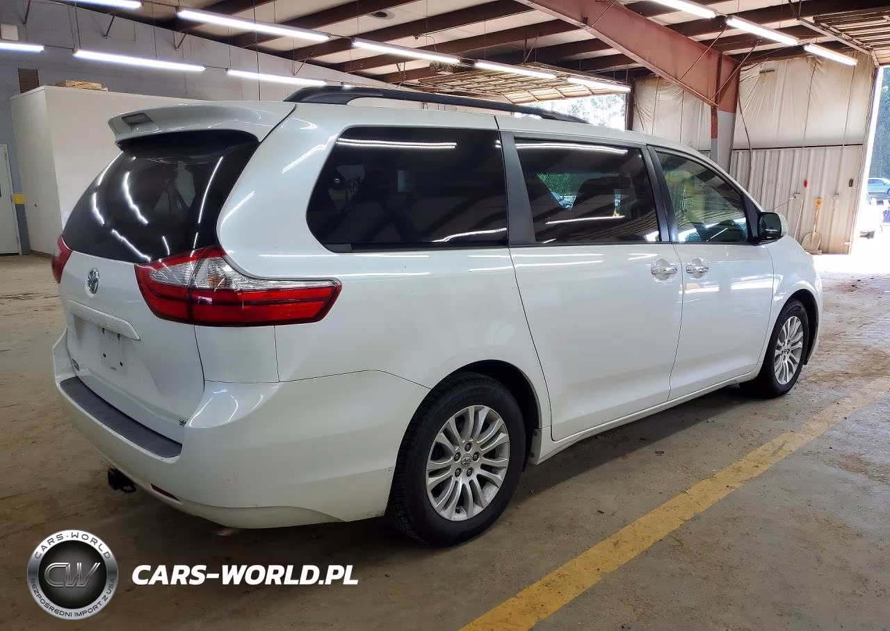 2015 Toyota Sienna Xle 8-Passenger VIN:5TDYK3DC7FS578119 - 3