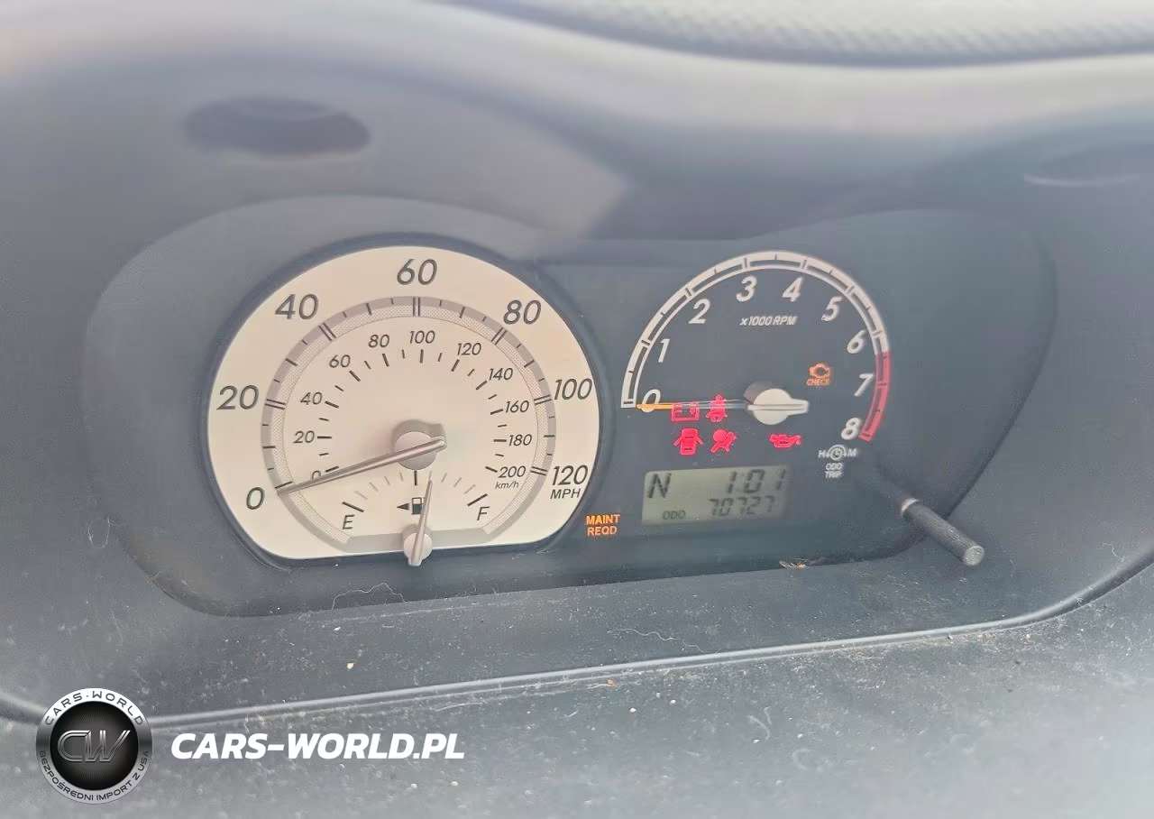 2005 Scion Xa Base VIN:JTKKT624050106824 - 9