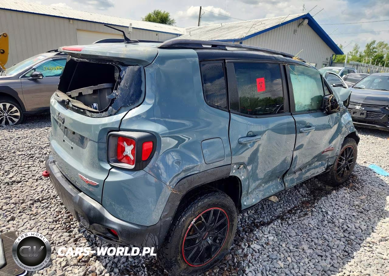 2015 Jeep Renegade Trailhawk VIN:ZACCJBCT1FPB91538 - 3