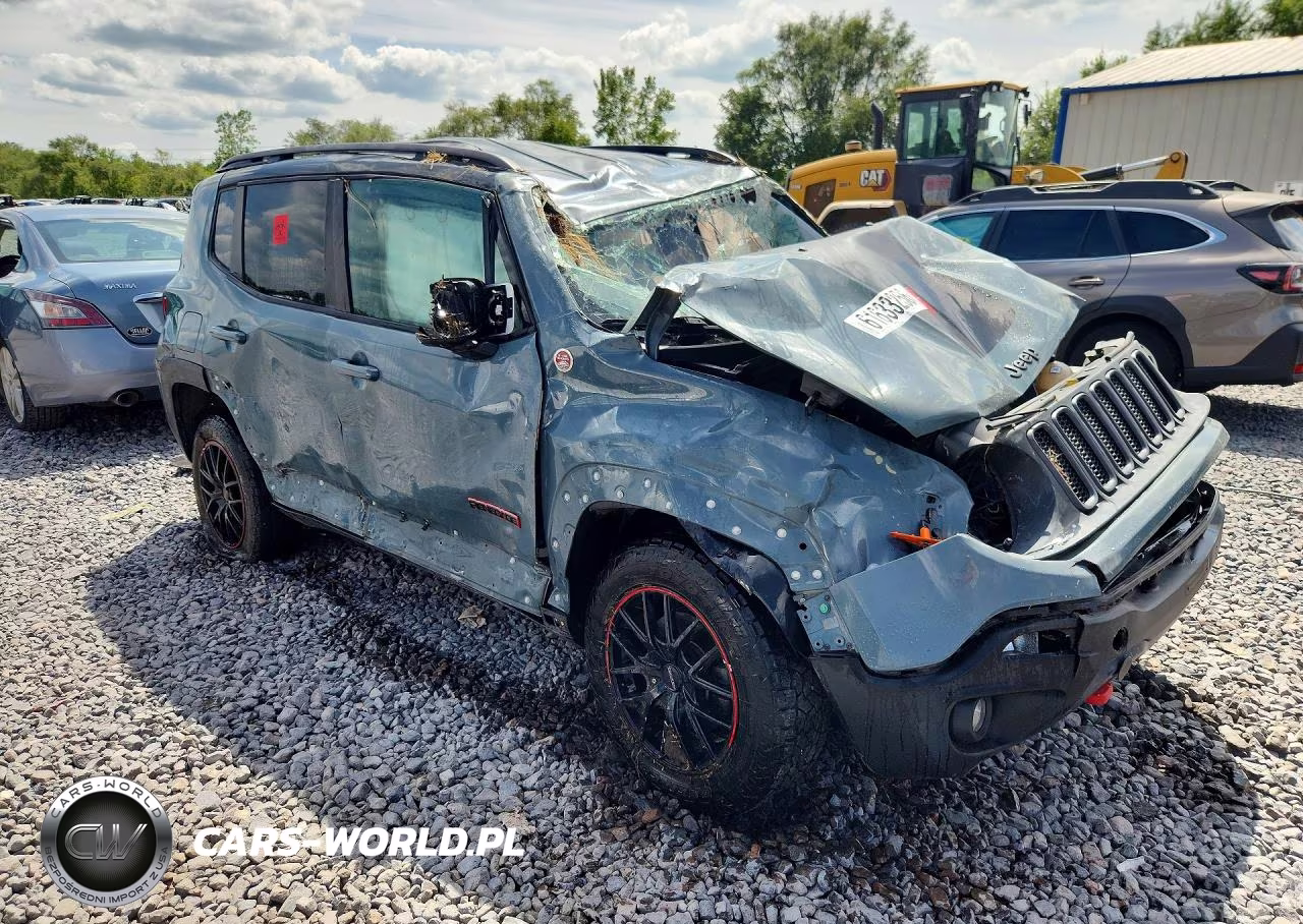 2015 Jeep Renegade Trailhawk VIN:ZACCJBCT1FPB91538 - 4