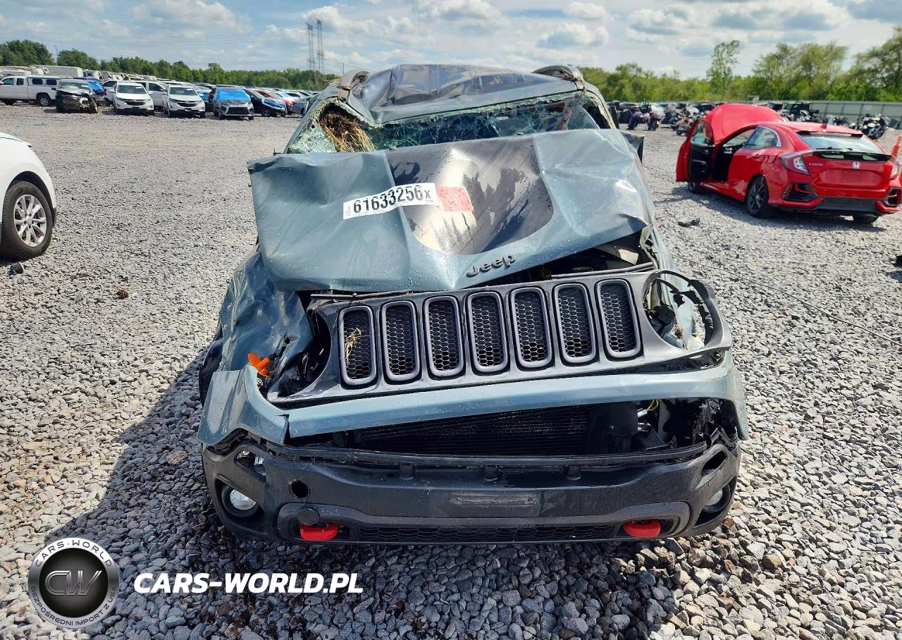 2015 Jeep Renegade Trailhawk VIN:ZACCJBCT1FPB91538 - 5