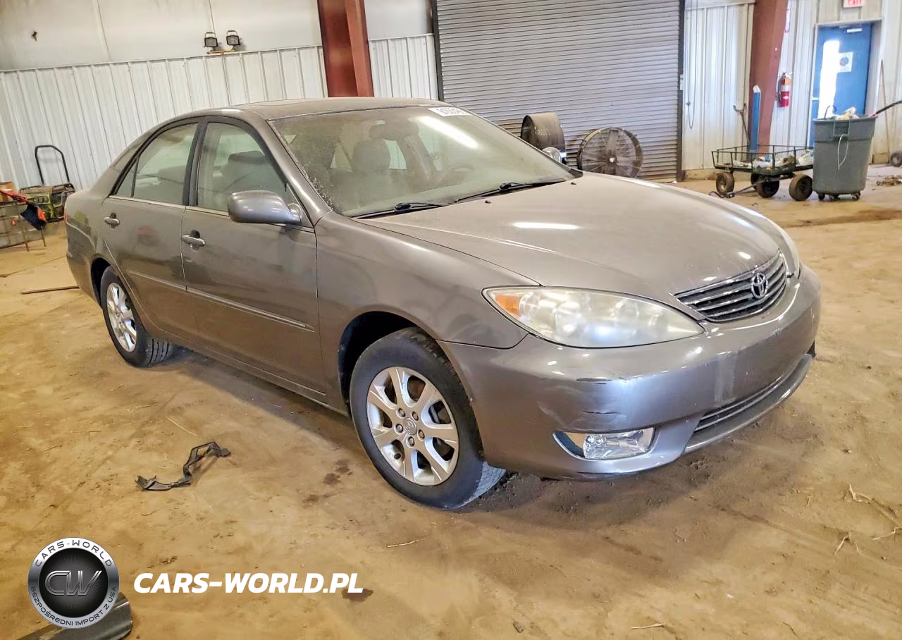 2005 Toyota Camry Xle V6 VIN:4T1BF30K25U618829 - 4