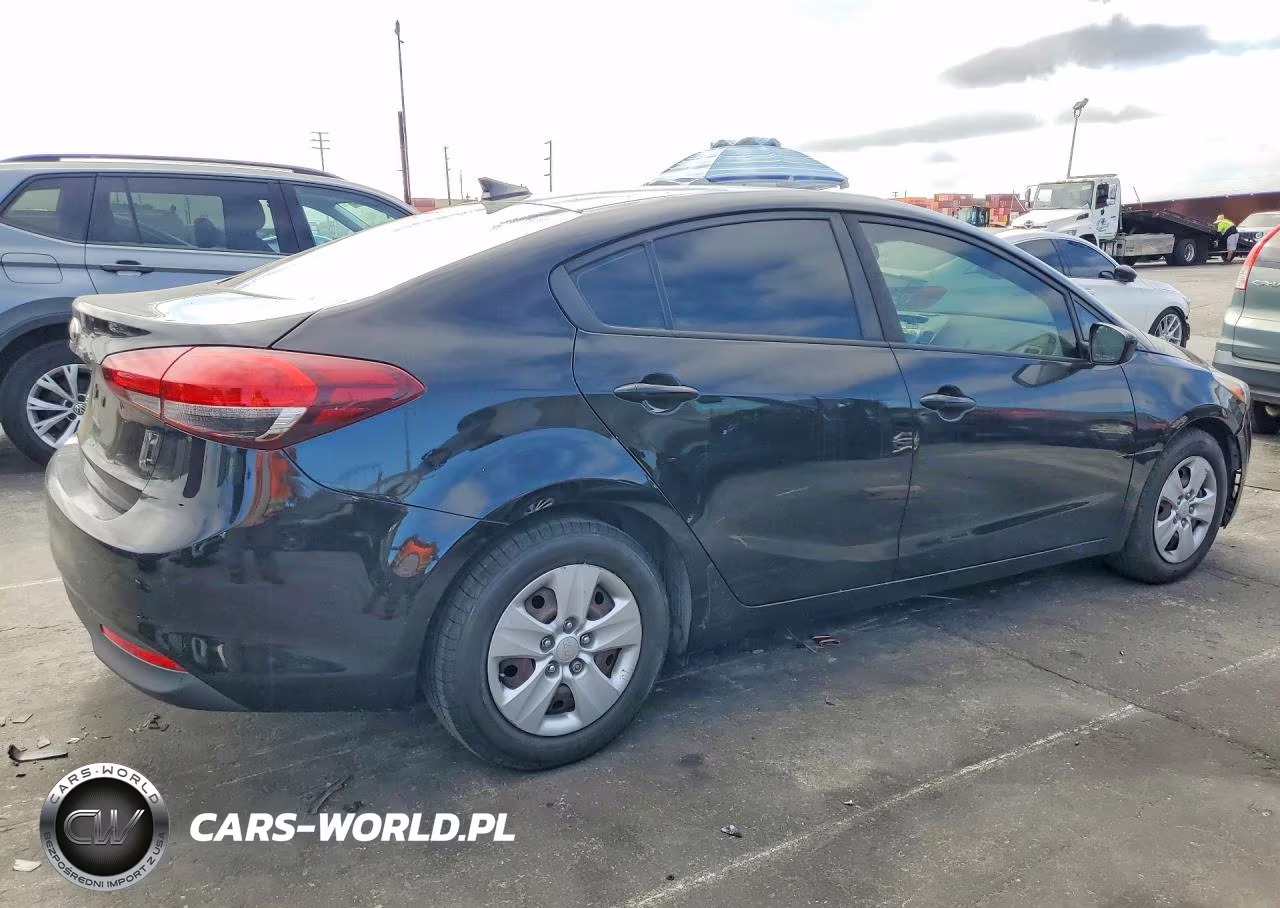 2018 Kia Forte Lx VIN:3KPFL4A76JE249173 - 3
