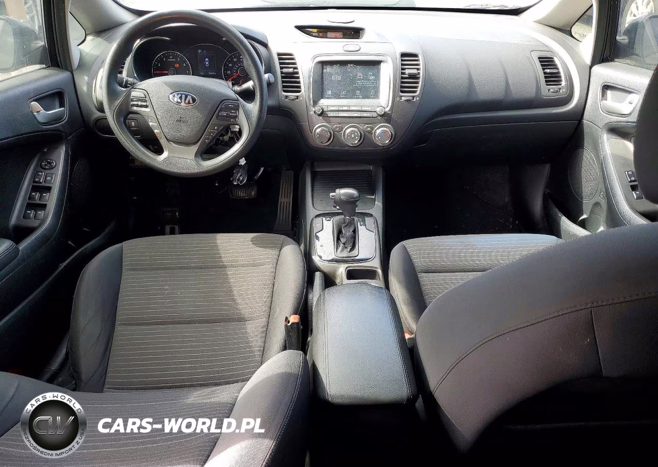2018 Kia Forte Lx VIN:3KPFL4A76JE249173 - 8