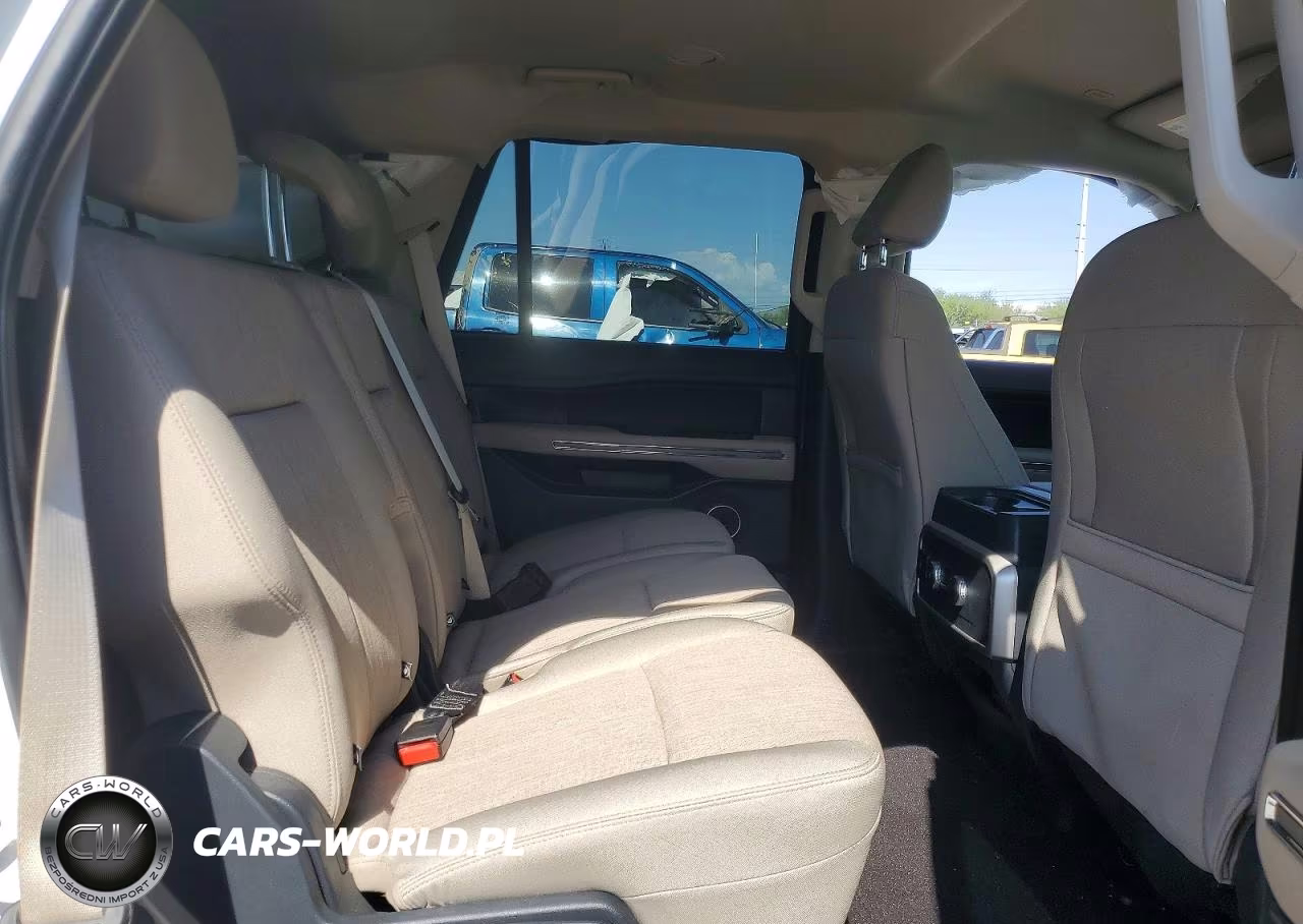 2023 Ford Expedition Xlt VIN:1FMJU1H85PEA31648 - 11