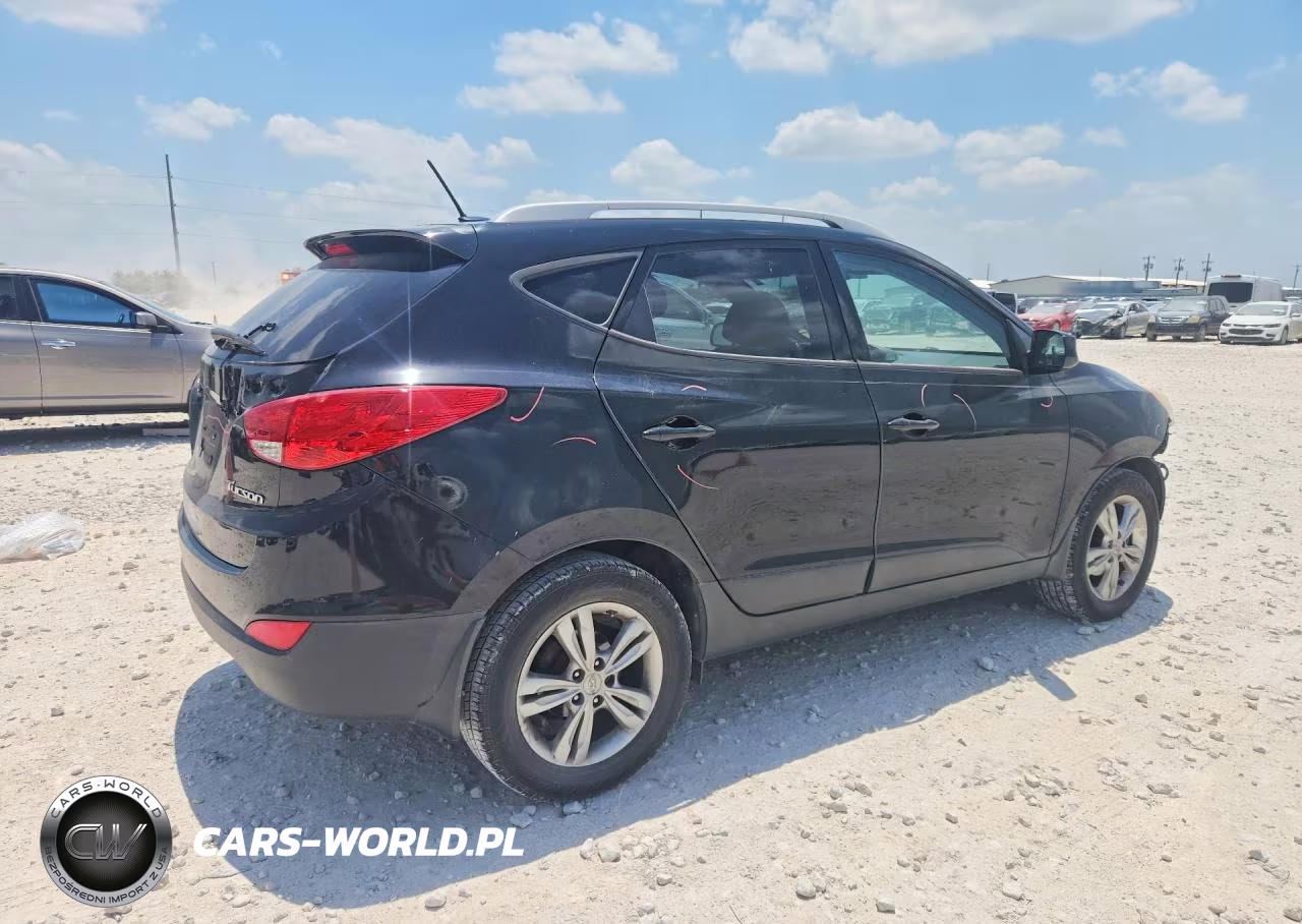2011 Hyundai Tucson Gls VIN:KM8JU3AC1BU301810 - 3