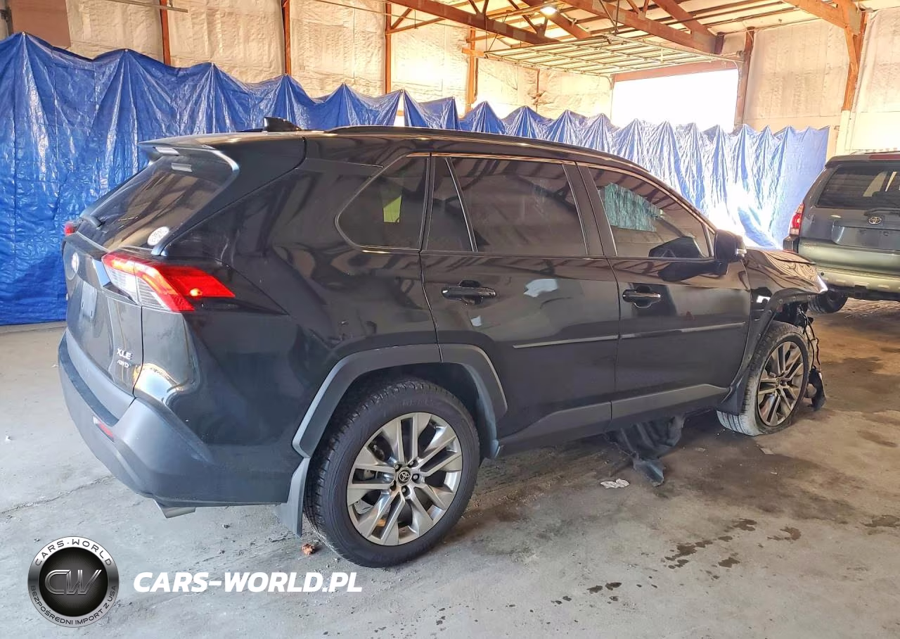 2021 Toyota Rav4 Xle Premium VIN:2T3A1RFV9MW208954 - 3