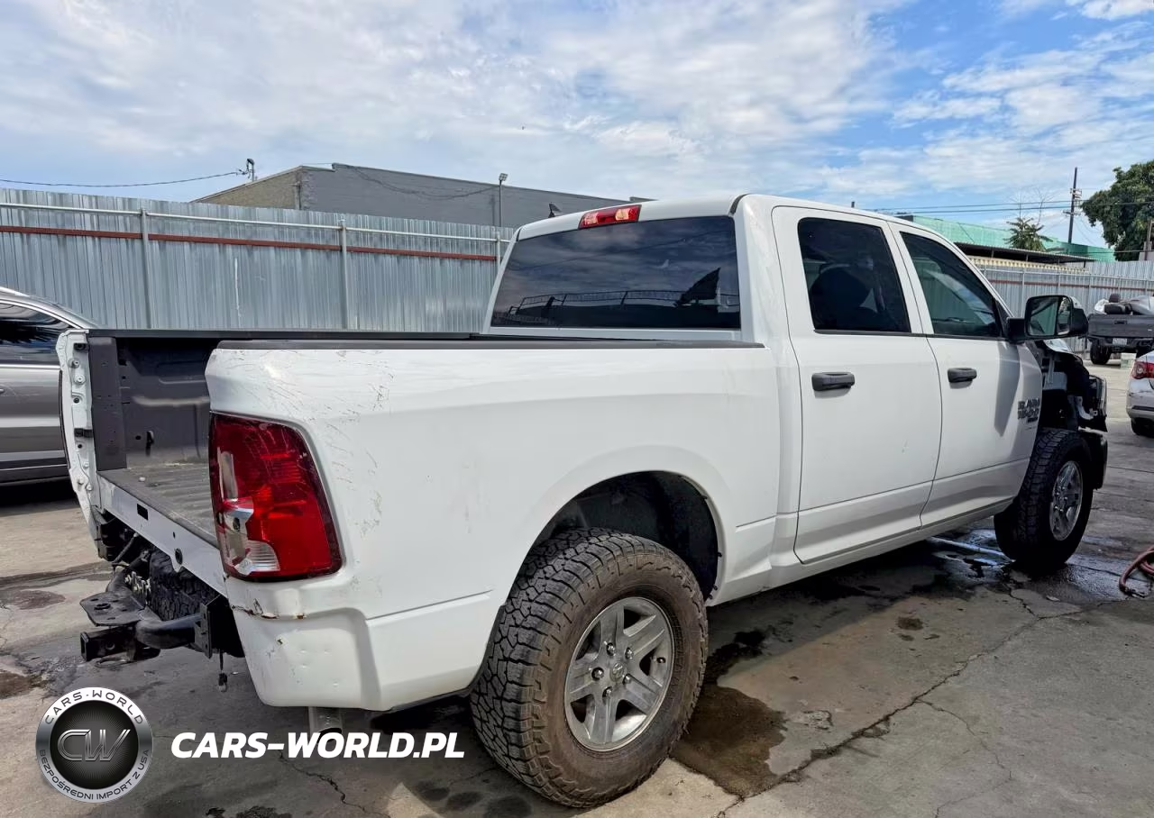 2022 Ram 1500 Classic Tradesman 4X4 5'7 Box VIN:1C6RR7KG0NS209645 - 4